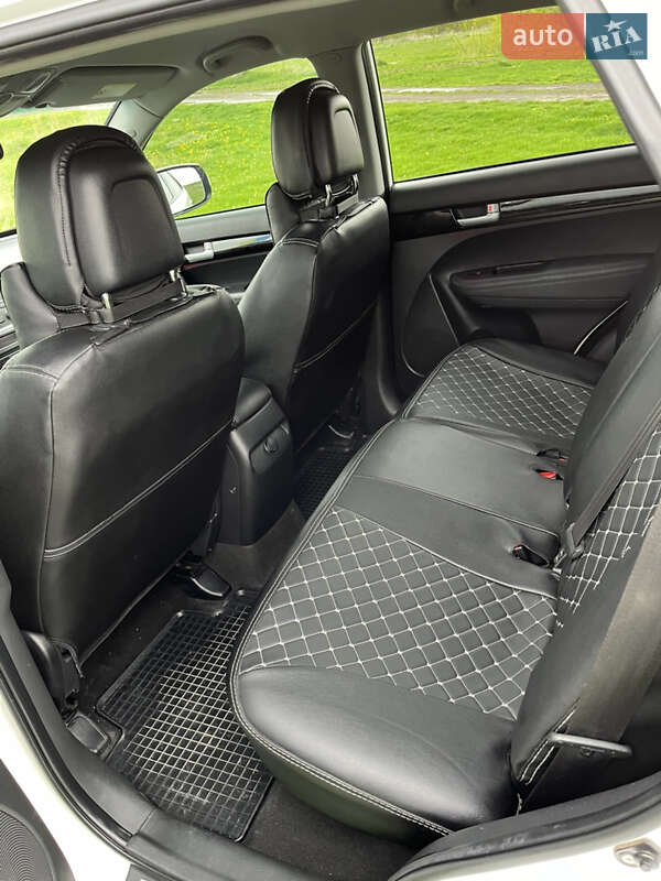 Внедорожник / Кроссовер Kia Sorento 2014 в Тернополе