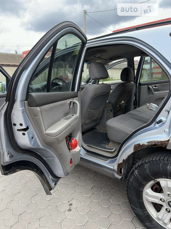 Внедорожник / Кроссовер Kia Sorento 2005 в Кременце
