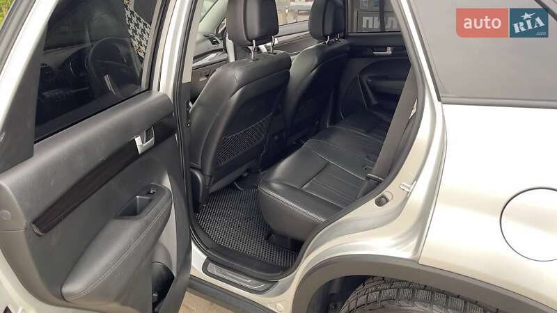Позашляховик / Кросовер Kia Sorento 2010 в Житомирі фото 7 Позашляховик / Кросовер Kia Sorento 2010 в Житомирі