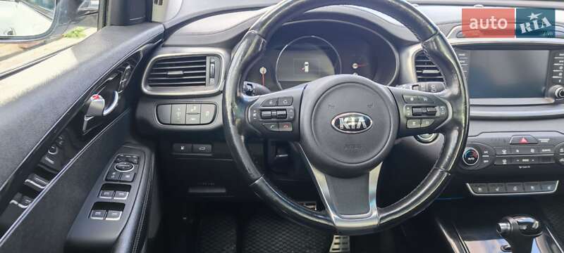 Внедорожник / Кроссовер Kia Sorento 2016 в Хмельницком