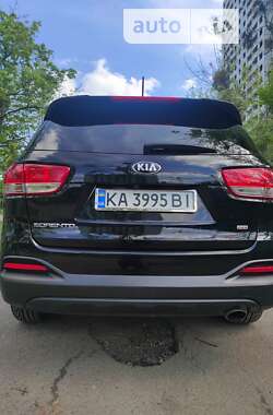 Внедорожник / Кроссовер Kia Sorento 2016 в Киеве