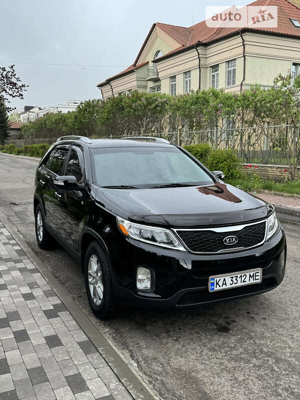 Внедорожник / Кроссовер Kia Sorento 2013 в Киеве