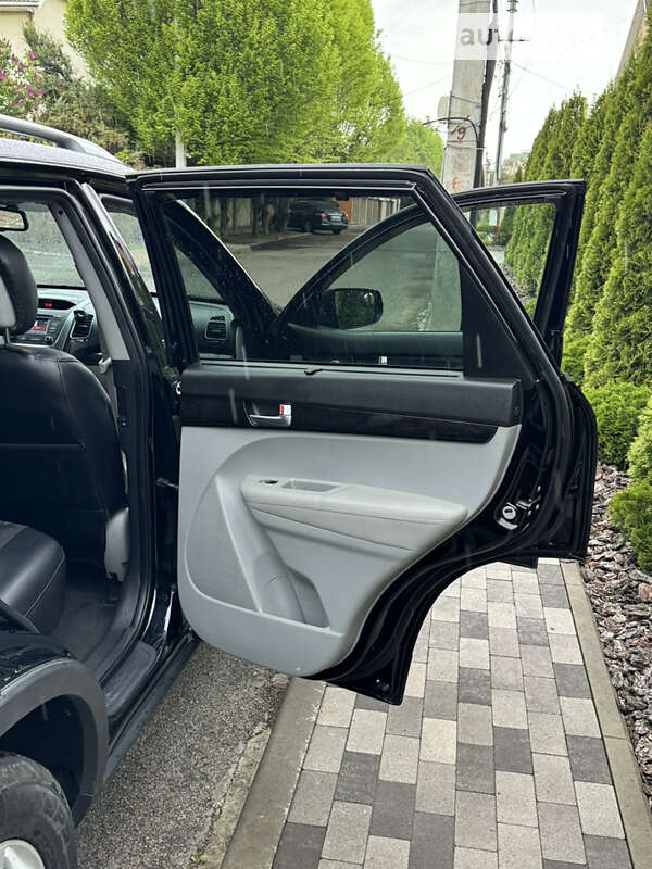 Внедорожник / Кроссовер Kia Sorento 2013 в Киеве
