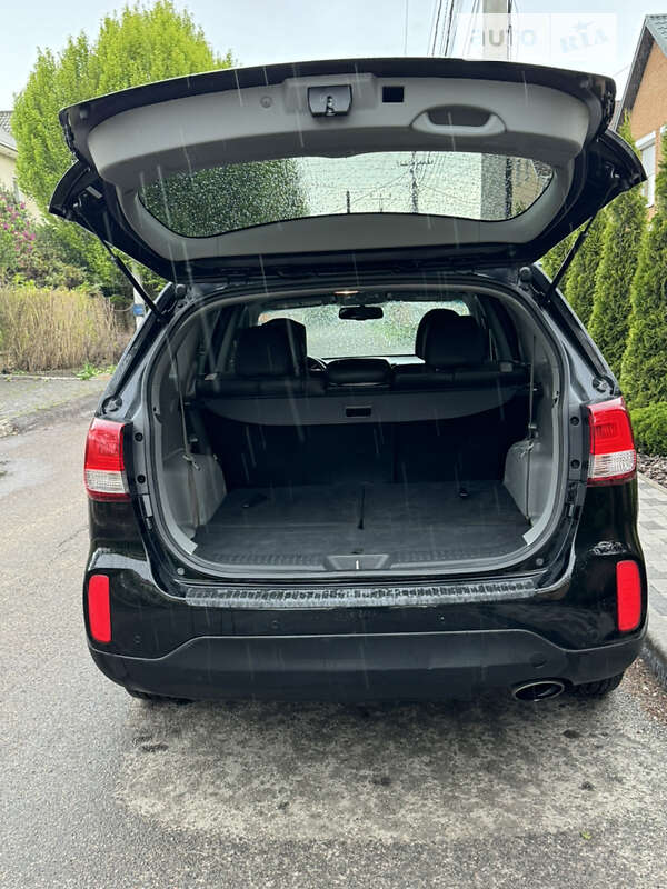 Внедорожник / Кроссовер Kia Sorento 2013 в Киеве