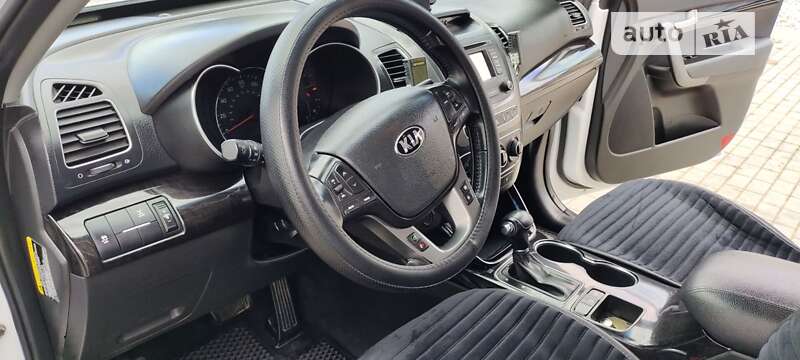 Внедорожник / Кроссовер Kia Sorento 2014 в Хмельницком