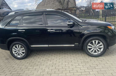Позашляховик / Кросовер Kia Sorento 2011 в Івано-Франківську