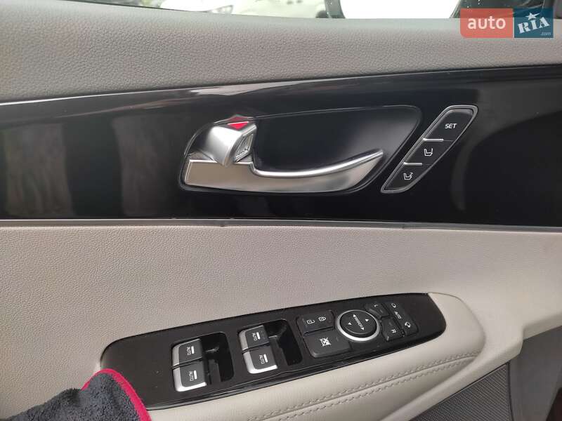 Внедорожник / Кроссовер Kia Sorento 2016 в Львове