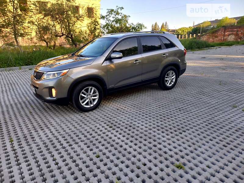 Внедорожник / Кроссовер Kia Sorento 2013 в Тульчине