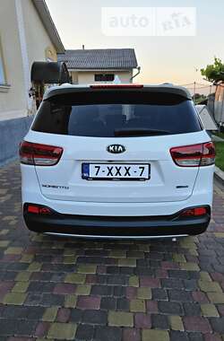 Позашляховик / Кросовер Kia Sorento 2015 в Дубні