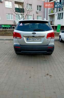 Внедорожник / Кроссовер Kia Sorento 2010 в 