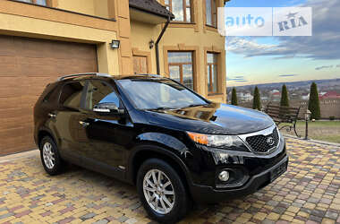 Позашляховик / Кросовер Kia Sorento 2011 в Чернівцях