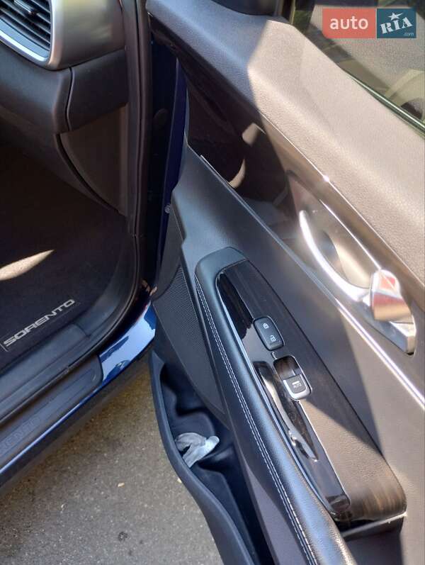 Позашляховик / Кросовер Kia Sorento 2018 в Києві