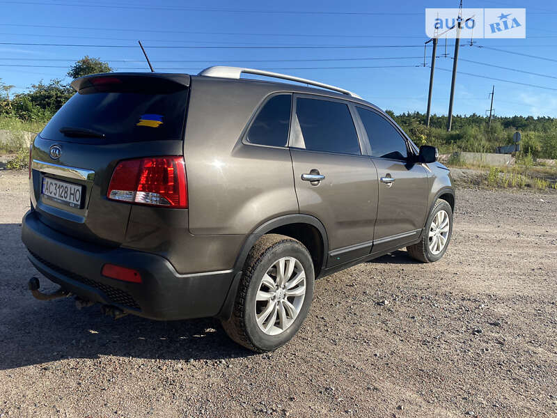 Позашляховик / Кросовер Kia Sorento 2010 в Житомирі