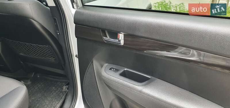 Позашляховик / Кросовер Kia Sorento 2011 в Львові фото 25 Позашляховик / Кросовер Kia Sorento 2011 в Львові