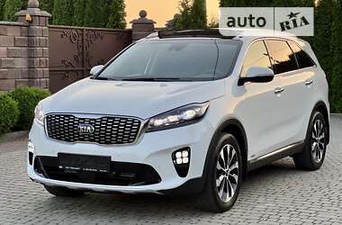 Позашляховик / Кросовер Kia Sorento 2017 в Рівному