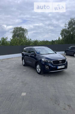 Внедорожник / Кроссовер Kia Sorento 2016 в Городенке