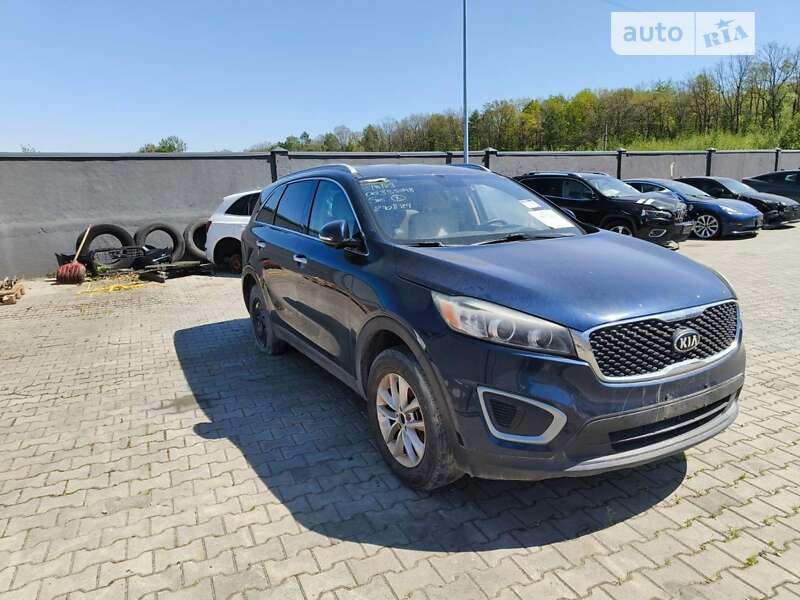Позашляховик / Кросовер Kia Sorento 2016 в Богуславі