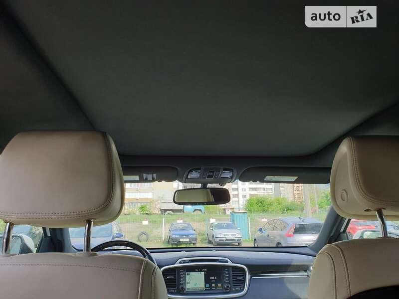 Позашляховик / Кросовер Kia Sorento 2015 в Києві