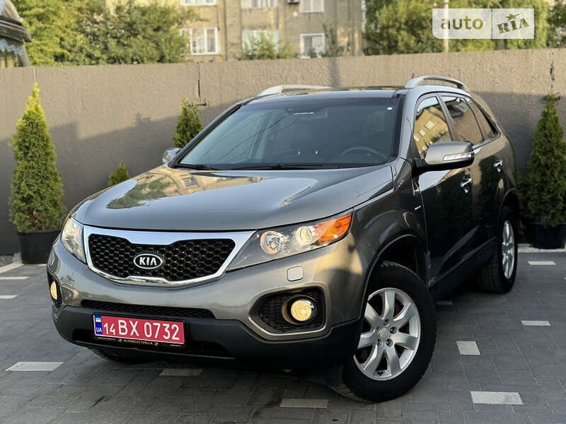 Внедорожник / Кроссовер Kia Sorento 2011 в Дрогобыче