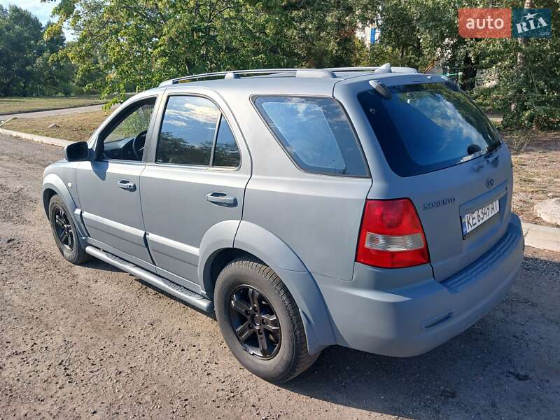 Позашляховик / Кросовер Kia Sorento 2003 в Дніпрі