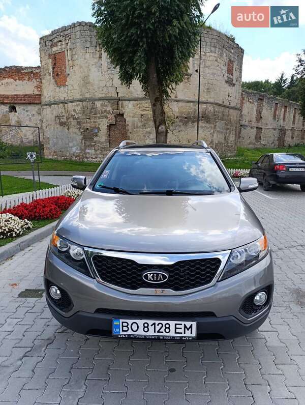Внедорожник / Кроссовер Kia Sorento 2009 в Бережанах