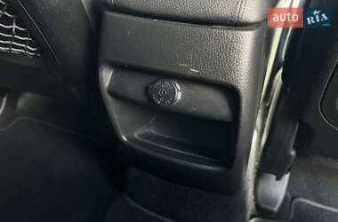 Внедорожник / Кроссовер Kia Sorento 2014 в 