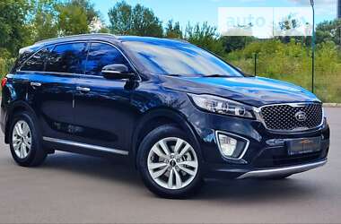 Позашляховик / Кросовер Kia Sorento 2015 в Києві