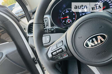 Внедорожник / Кроссовер Kia Sorento 2017 в 