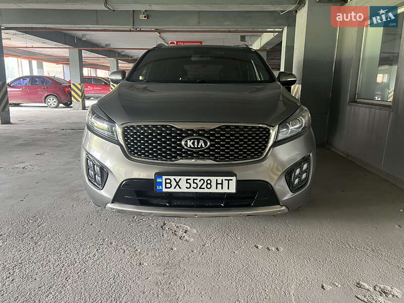 Внедорожник / Кроссовер Kia Sorento 2015 в Хмельницком