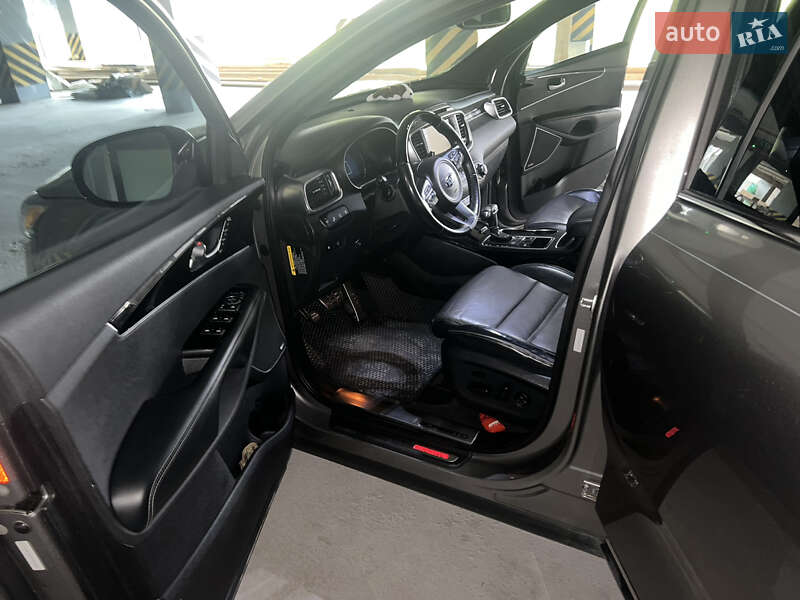 Внедорожник / Кроссовер Kia Sorento 2015 в Хмельницком