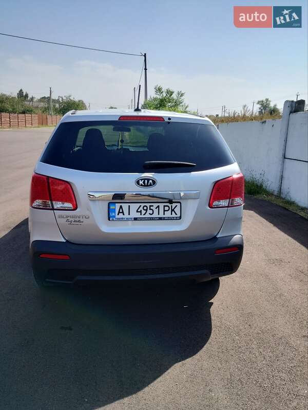 Внедорожник / Кроссовер Kia Sorento 2011 в Киеве
