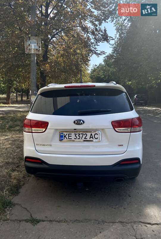 Позашляховик / Кросовер Kia Sorento 2015 в Кривому Розі