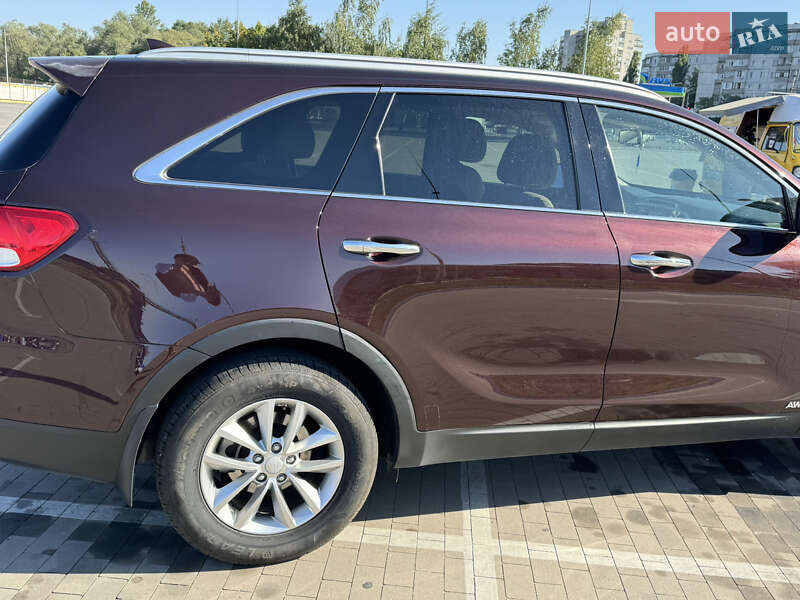Внедорожник / Кроссовер Kia Sorento 2015 в Сумах фото 4 Внедорожник / Кроссовер Kia Sorento 2015 в Сумах