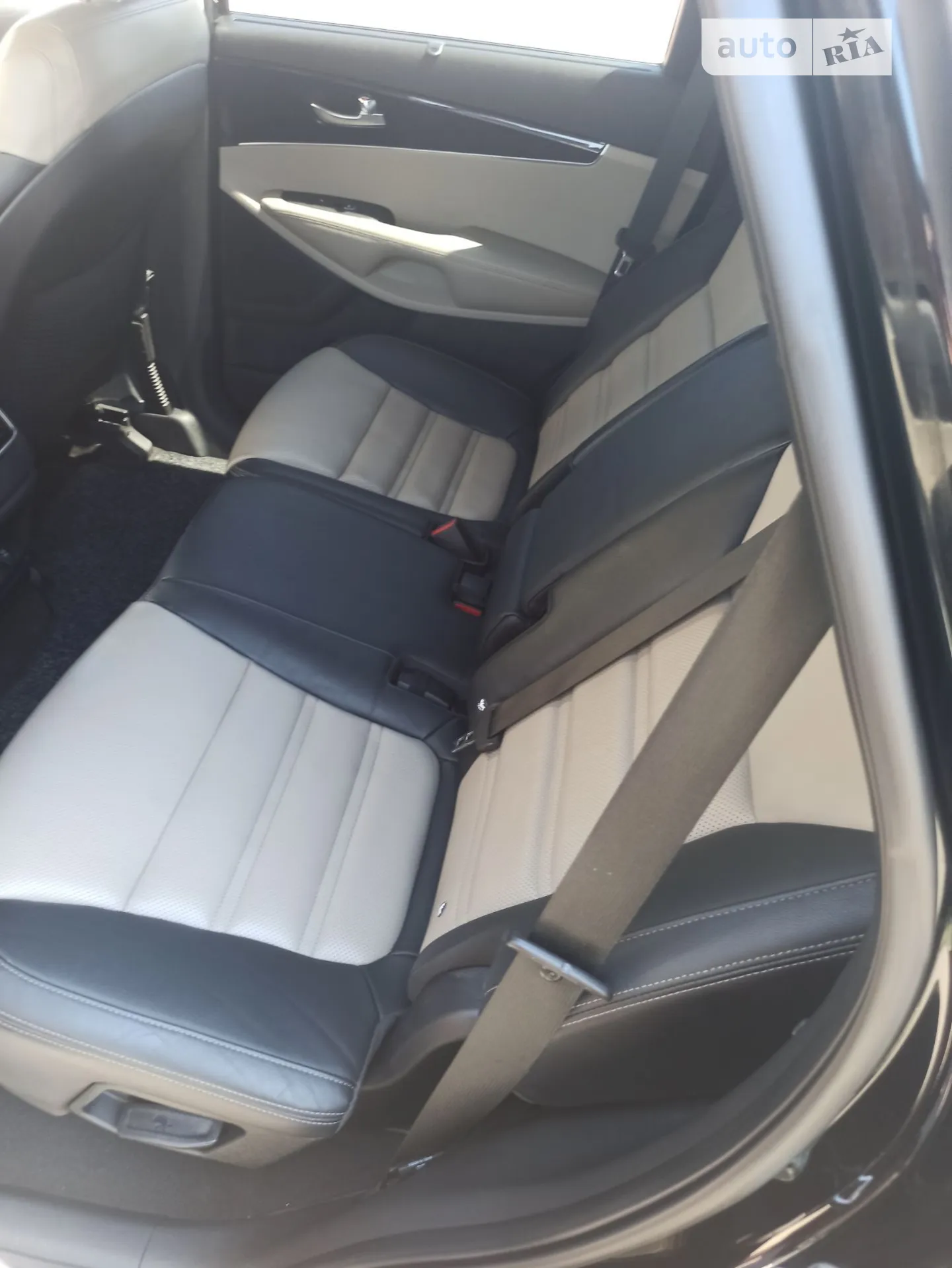 2016 Kia Sorento - мініатюра 5