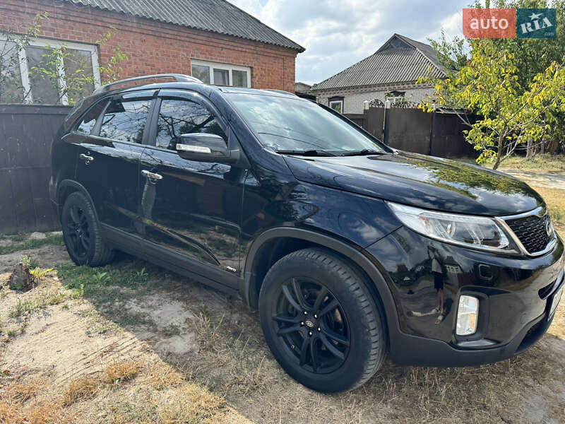 Внедорожник / Кроссовер Kia Sorento 2014 в Ахтырке
