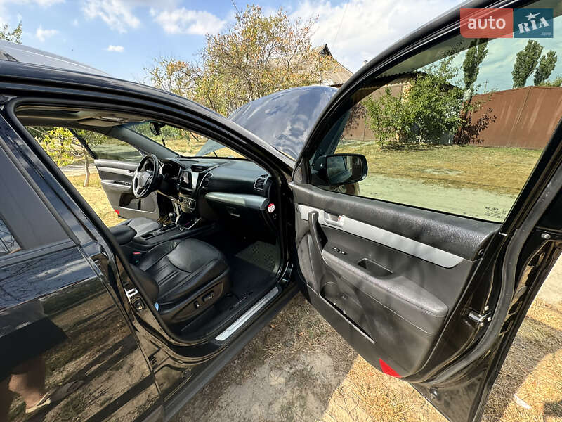 Внедорожник / Кроссовер Kia Sorento 2014 в Ахтырке