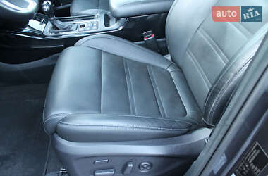 Позашляховик / Кросовер Kia Sorento 2015 в 