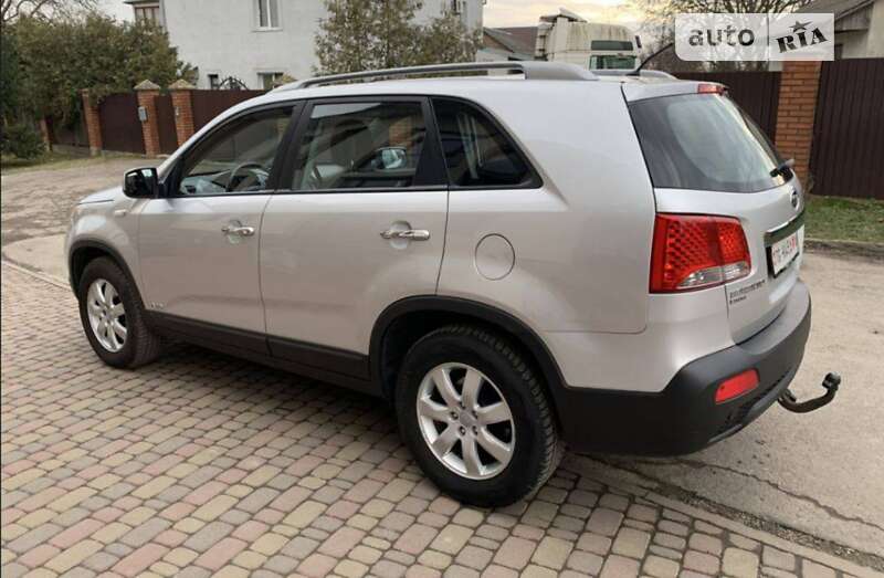 Позашляховик / Кросовер Kia Sorento 2011 в Рівному фото 21 Позашляховик / Кросовер Kia Sorento 2011 в Рівному