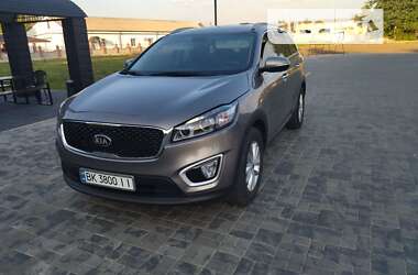 Внедорожник / Кроссовер Kia Sorento 2016 в Ровно