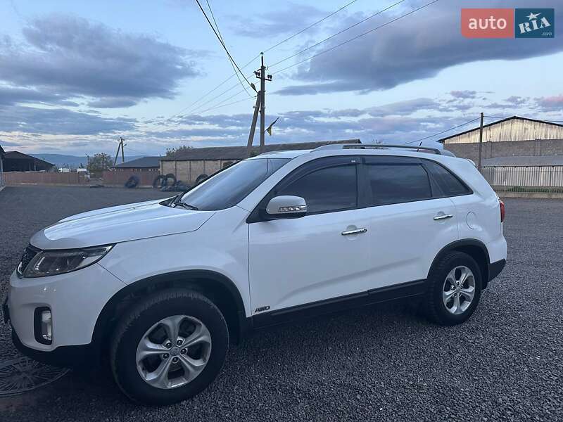 Внедорожник / Кроссовер Kia Sorento 2013 в Иршаве