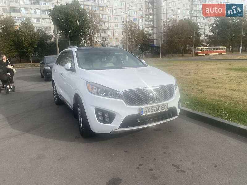Внедорожник / Кроссовер Kia Sorento 2015 в Харькове
