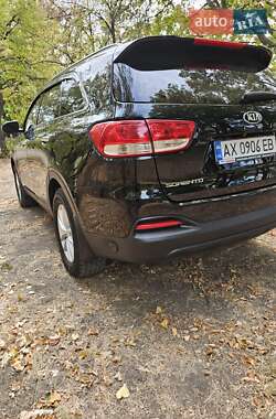 Внедорожник / Кроссовер Kia Sorento 2015 в Харькове
