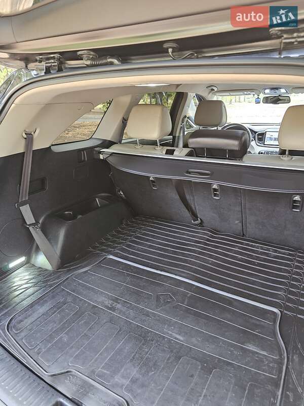 Позашляховик / Кросовер Kia Sorento 2015 в Харкові фото 49 Позашляховик / Кросовер Kia Sorento 2015 в Харкові