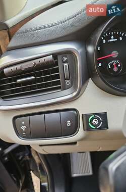 Внедорожник / Кроссовер Kia Sorento 2015 в 