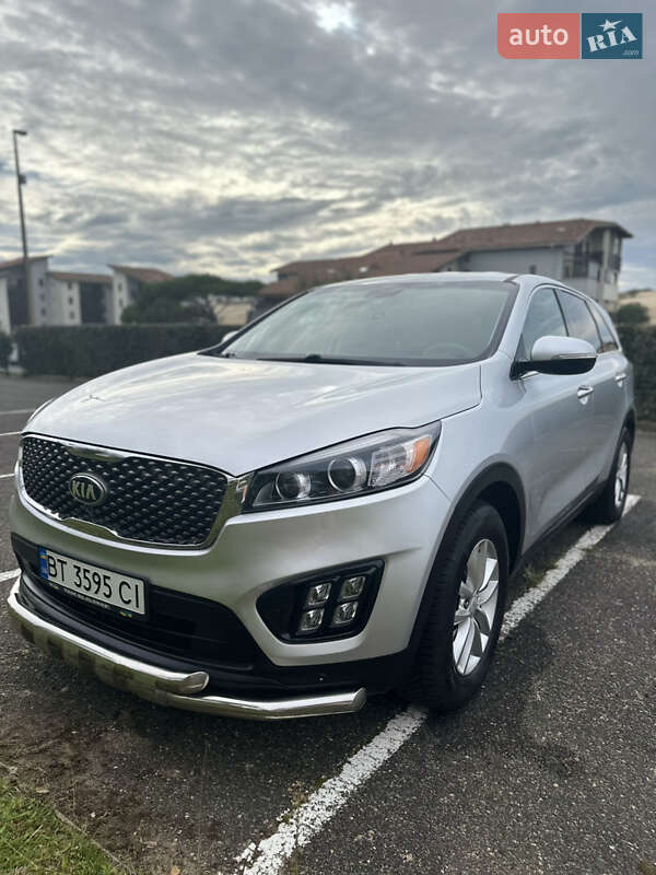 Позашляховик / Кросовер Kia Sorento 2016 в Херсоні