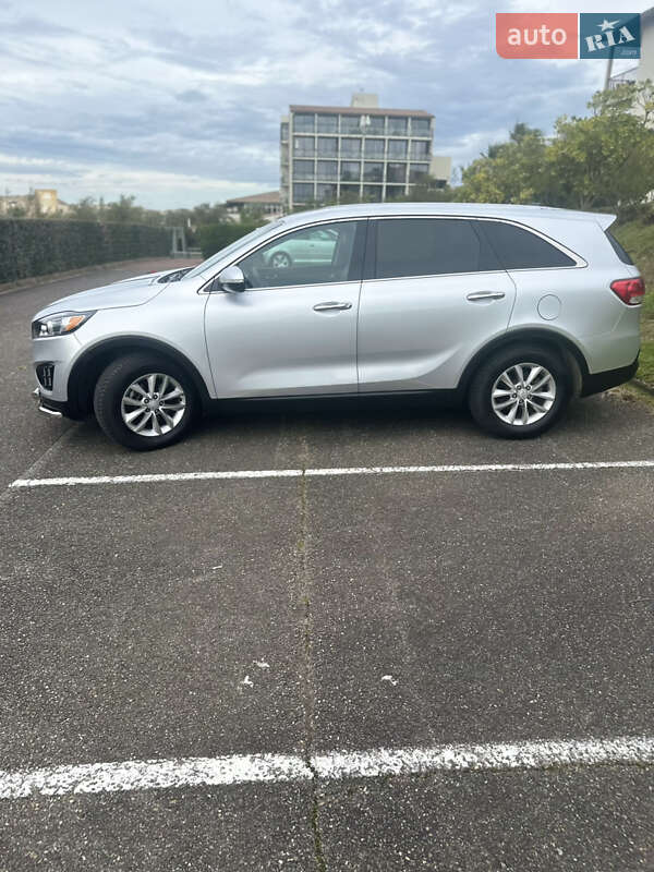 Позашляховик / Кросовер Kia Sorento 2016 в Херсоні