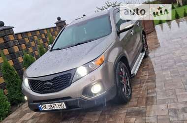 Позашляховик / Кросовер Kia Sorento 2011 в Сарнах