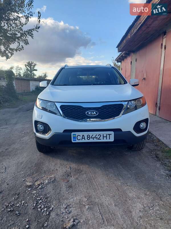 Внедорожник / Кроссовер Kia Sorento 2010 в Золотоноше