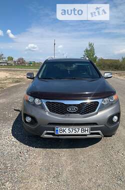 Внедорожник / Кроссовер Kia Sorento 2011 в Сарнах