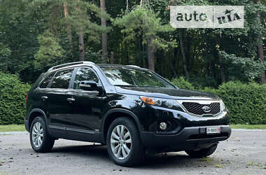 Позашляховик / Кросовер Kia Sorento 2010 в Рівному